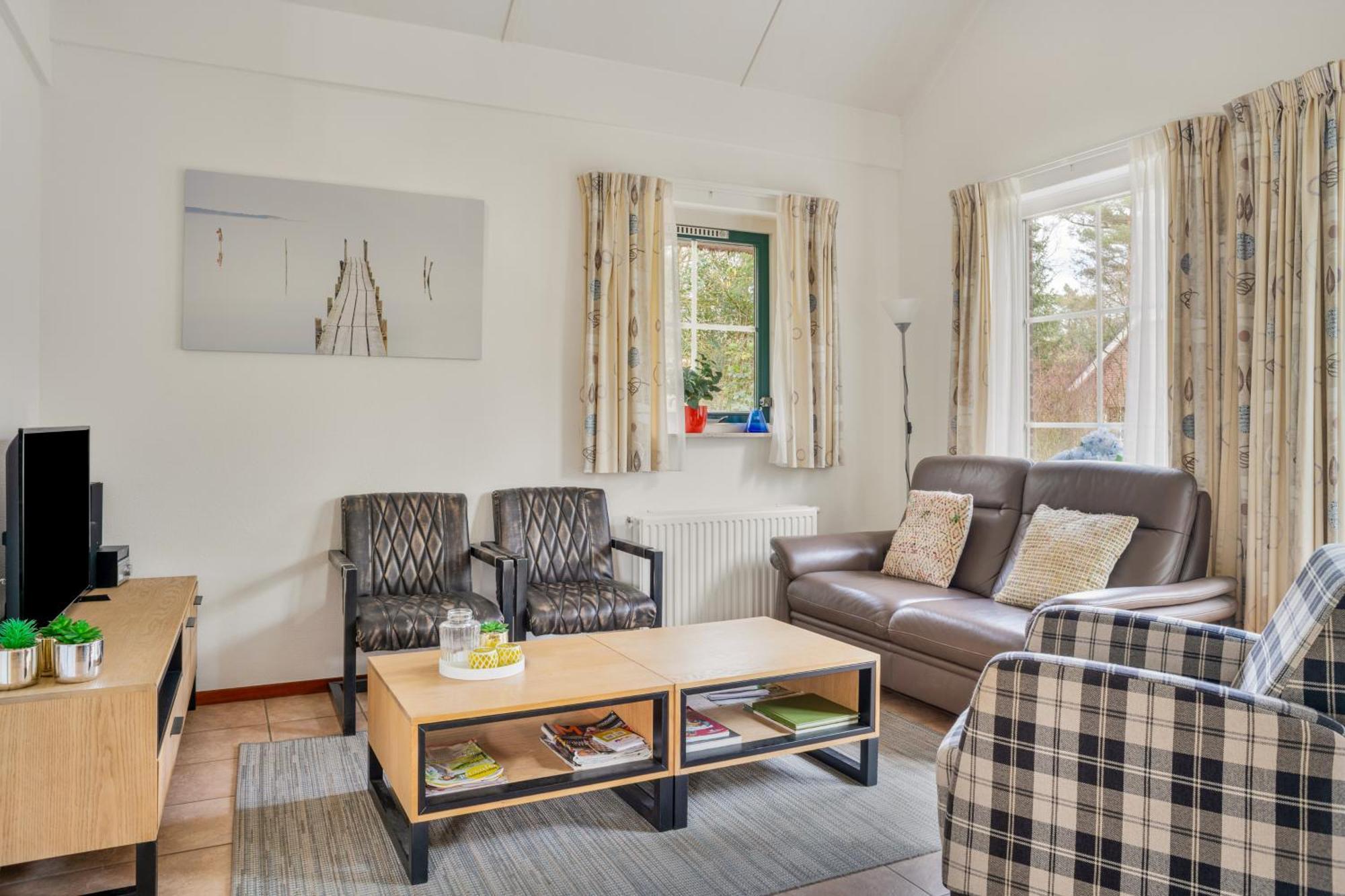 Summio Landgoed Het Grote Zand Hotel Hooghalen Room photo
